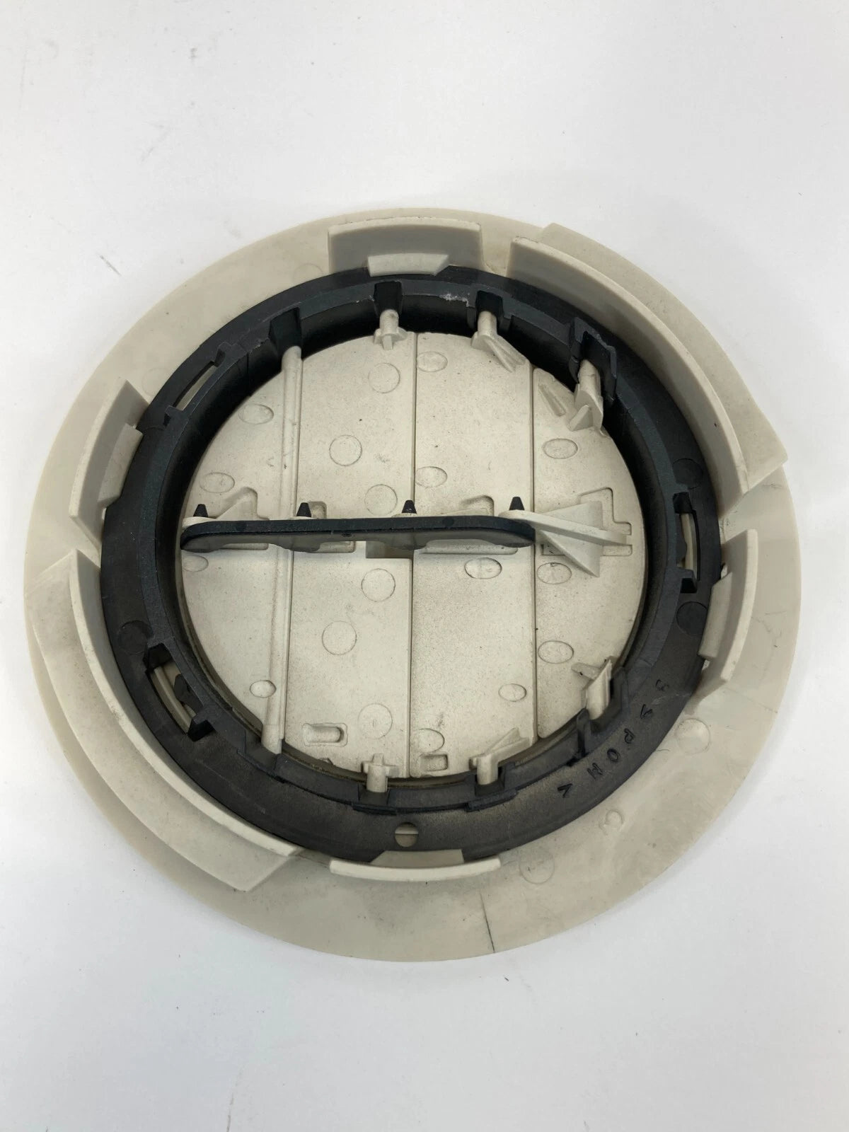 2008-2010 CHRYSLER TOWN & COUNTRY INNER ROOF REAR LEFT A/C OUTLETAIR VENT GRILLE