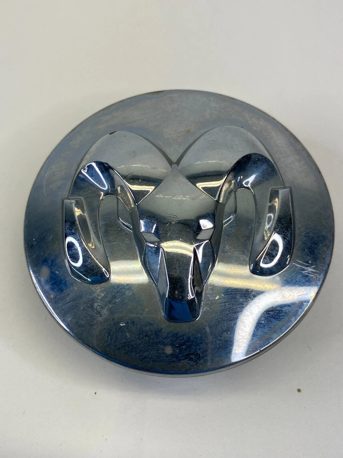 2008-2014 DODGE AVENGER 05-11 DAKOTA WHEEL HUBCAP CENTER CAP HUB CAP 52110398AA