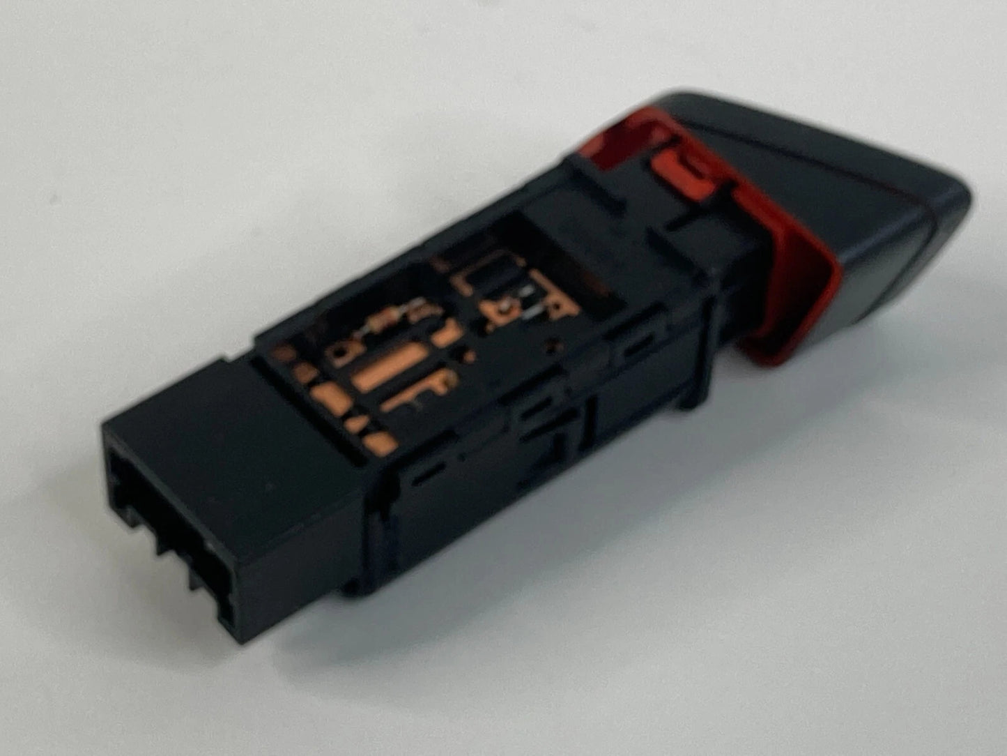 2012-2014 HYUNDAI SONATA EMERGENCY LIGHT CONTROL SWITCH BUTTON 202009278 OEM