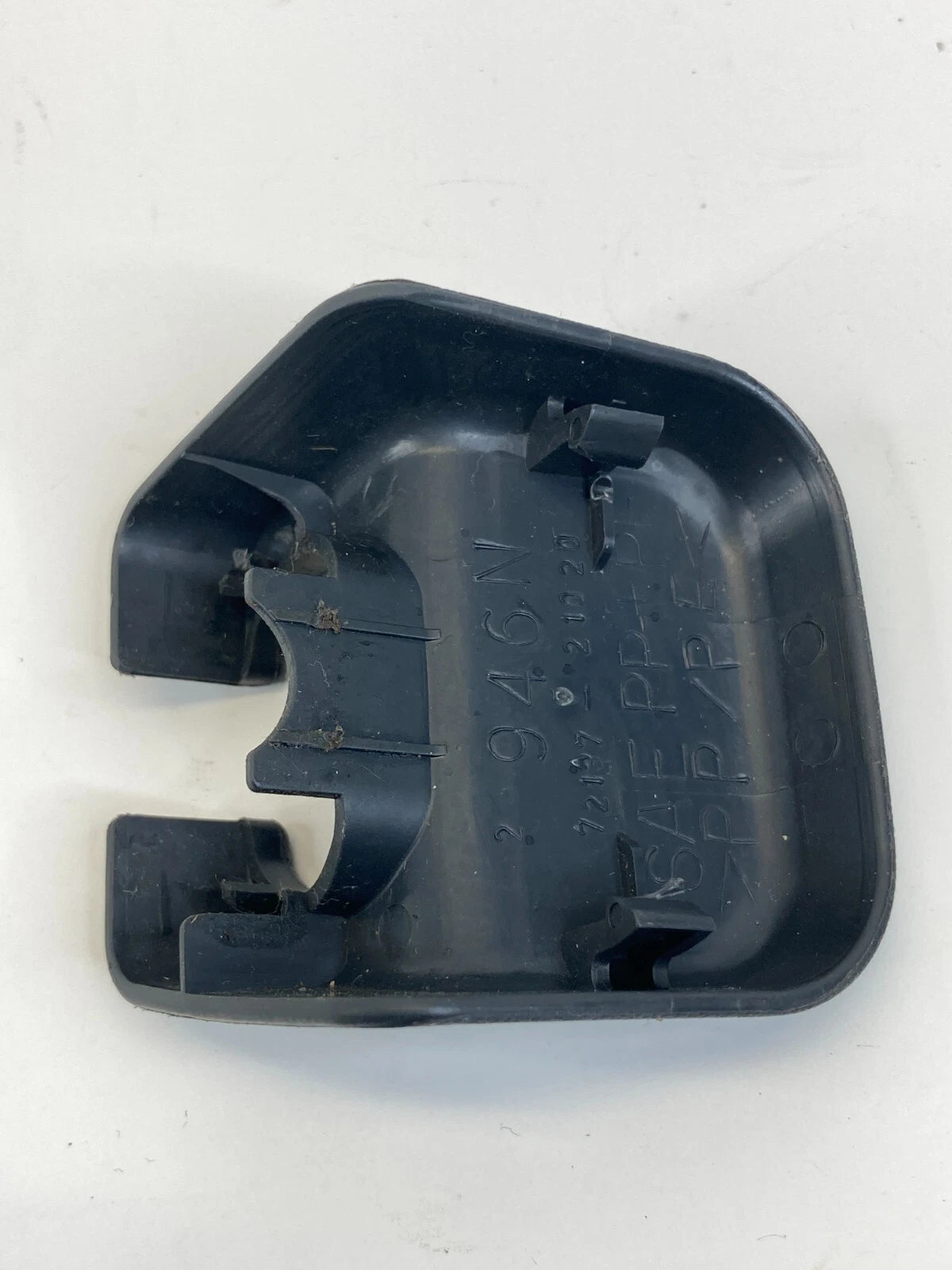 2005-2010 SCION TC FRONT SEAT REAR LEFT HAND TRACK BOLT COVER 72137-21020 OEM