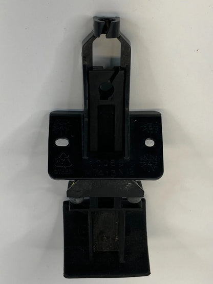 2004-2009 CADILLAC CTS EMERGENCY PARKING BRAKE RELEASE HANDLE LEVER 25716230 OEM