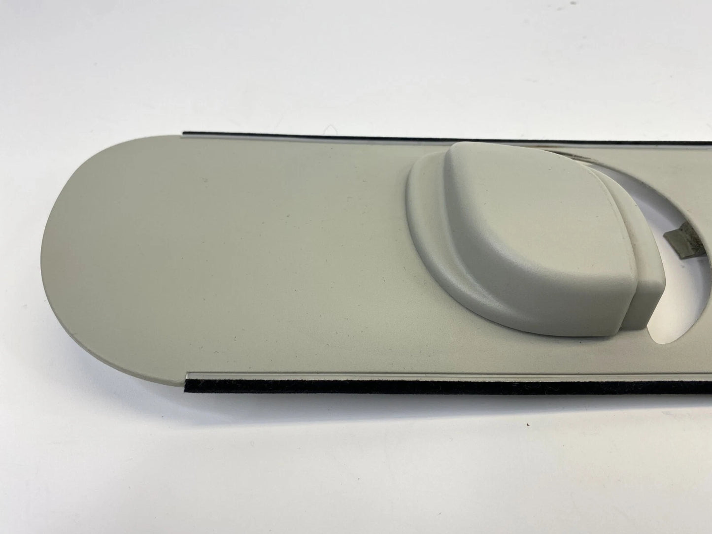 2003-2011 SAAB 9-3 93 FRONT LEFT DRIVER SEAT BELT ADJUSTER COVER TRIM PANEL OEM