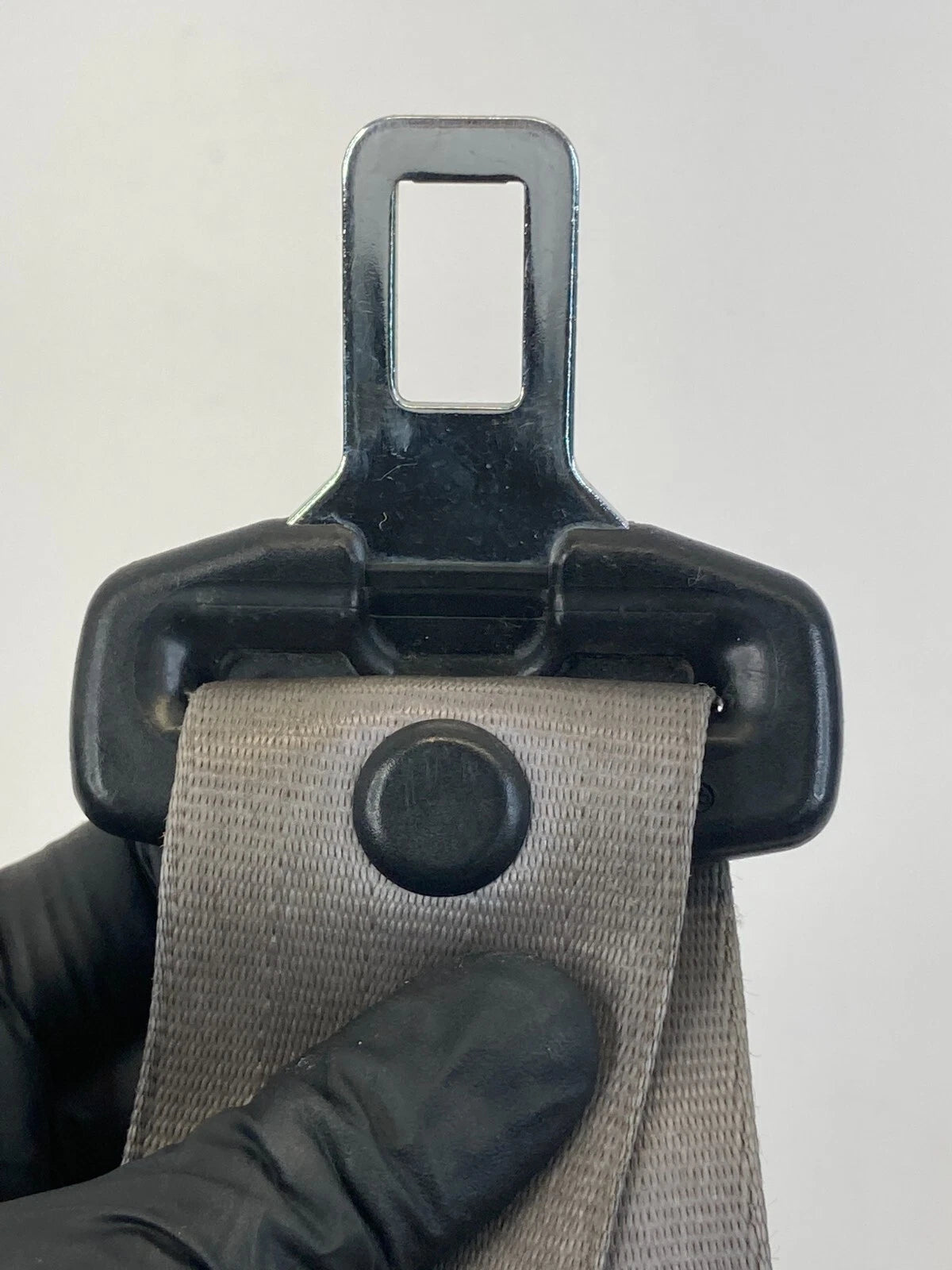 2006-2011 AUDI A6 QUATTRO FRONT LEFT DRIVER SIDE SEAT BELT RETRACTOR 605404600