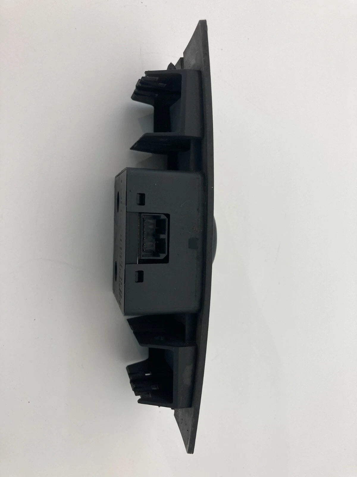 2004 2005 2006 CHRYSLER PACIFICA REAR AC HEATER BLOWER CLIMATE CONTROL SWITCH