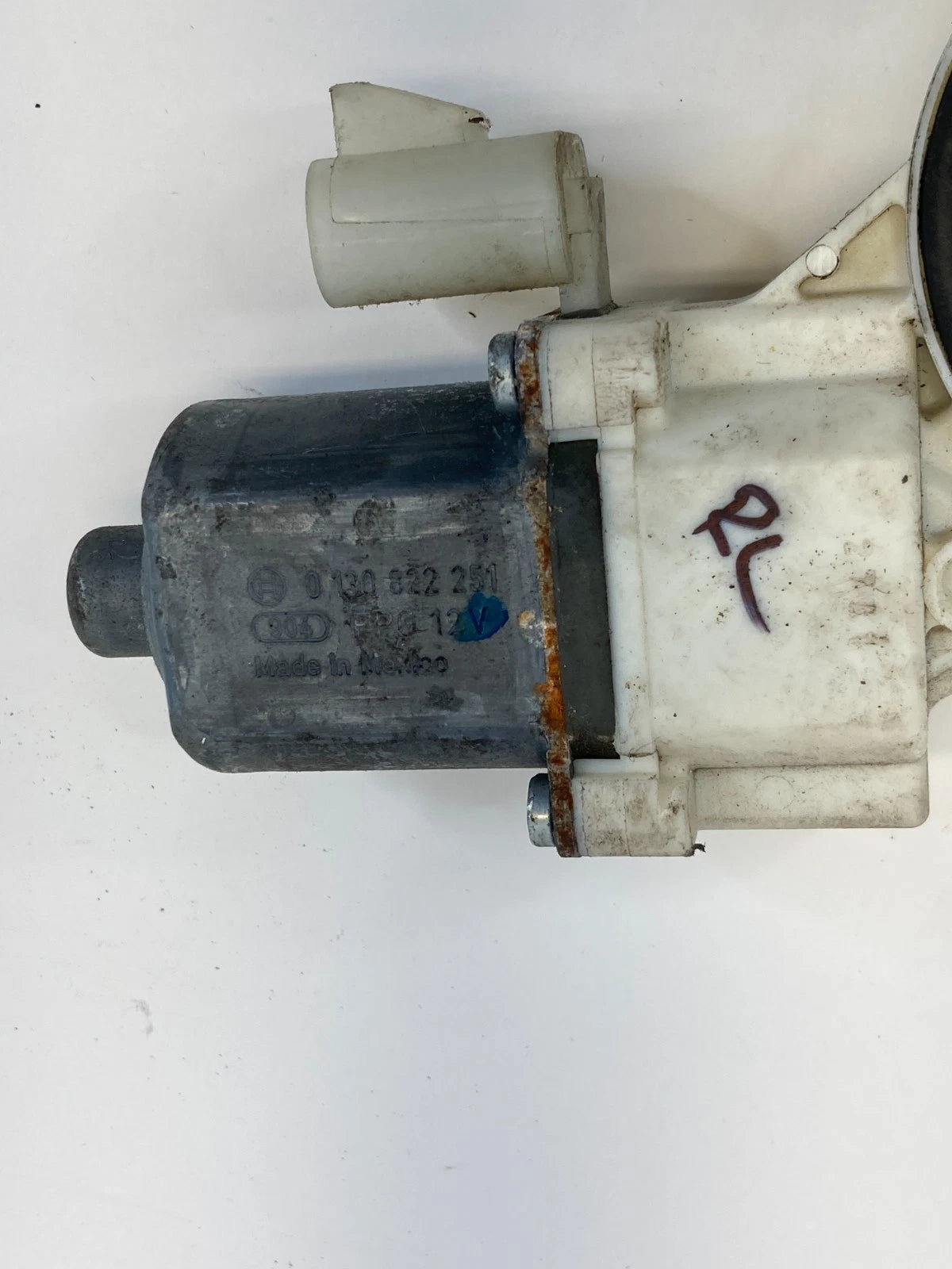 05-10 PONTIAC G6 SEDAN REAR LEFT SIDE POWER DOOR WINDOW MOTOR 0 130 822 251 OEM