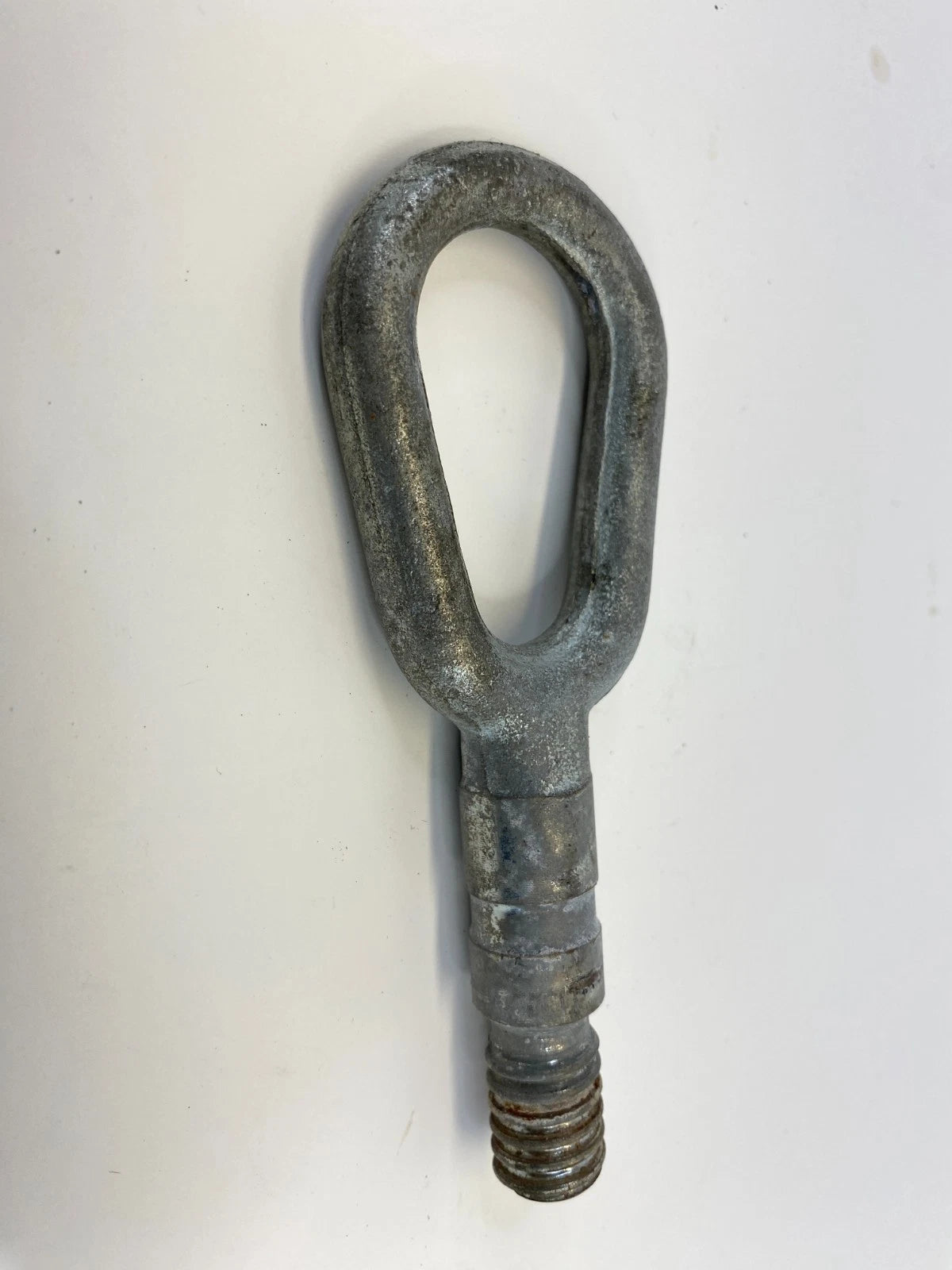 2001-2006 BMW 325I 325XI TOWING HOOK TOW EYE BOLT SCREW TIE DOWN OEM