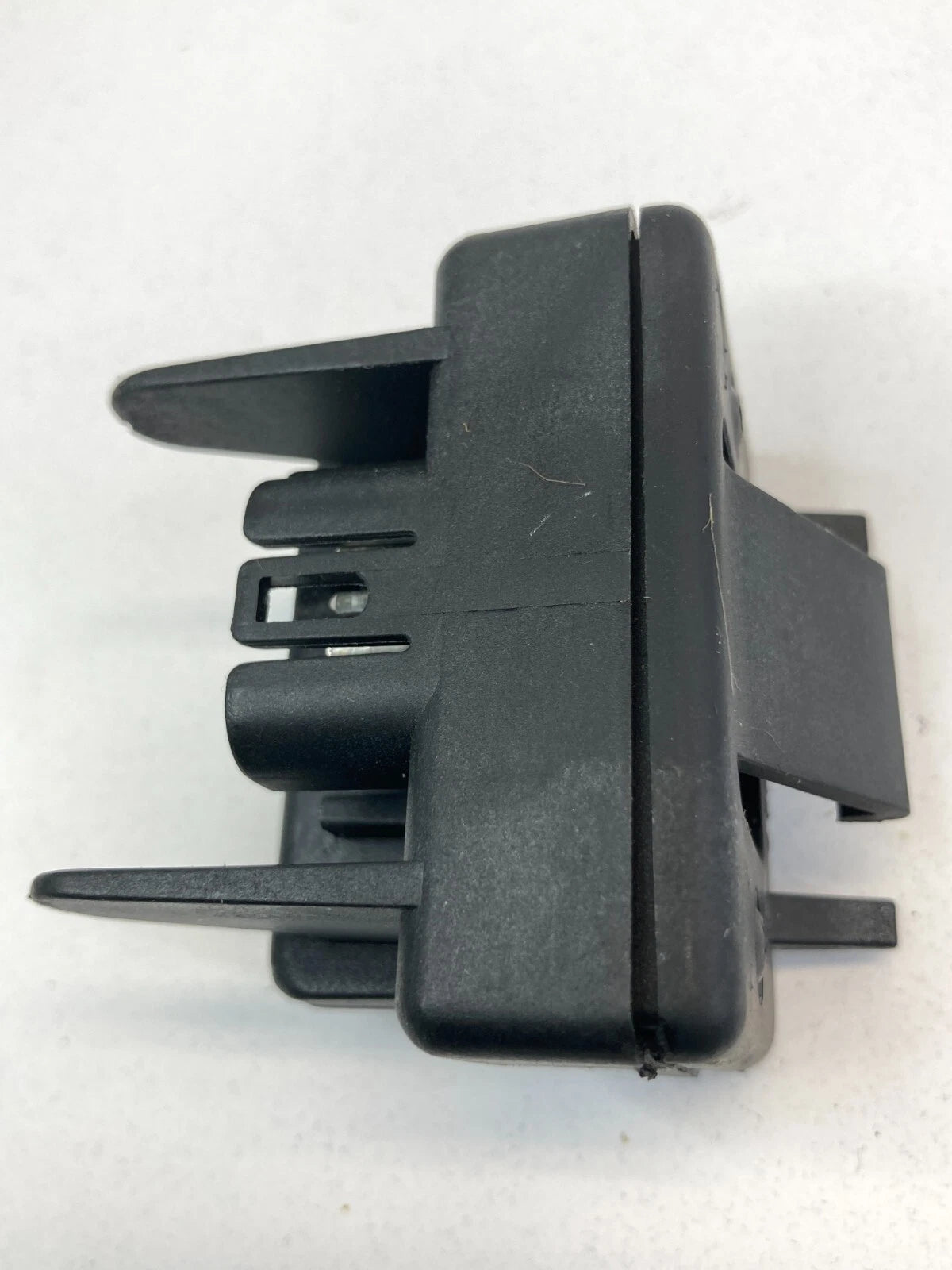 2006 2007 2008 CADILLAC DTS PARK ASSIST BACKUP REVERSE ALARM SENSOR 25668342 OEM