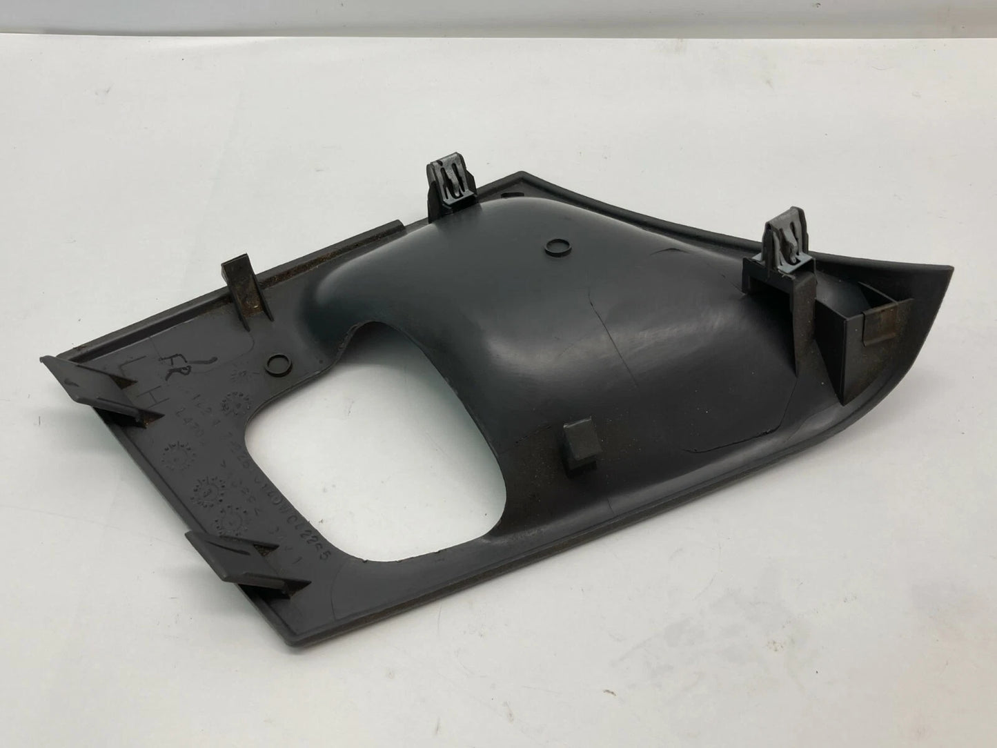02-05 FORD EXPLORER FRONT LEFT INNER DOOR HANDLE COVER BEZEL TRIM 78226A01ADW