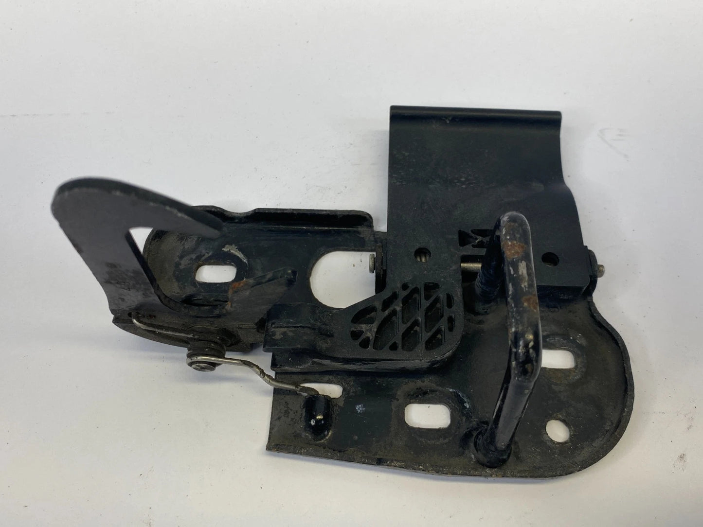 2009-2012 VOLKSWAGEN CC HOOD BONNET SAFETY CATCH LOCK LATCH 3C8-823-480-A OEM