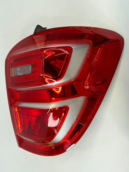 2016 2017 CHEVROLET EQUINOX TAIL LIGHT LAMP RIGHT PASSENGER SIDE OUTER OEM