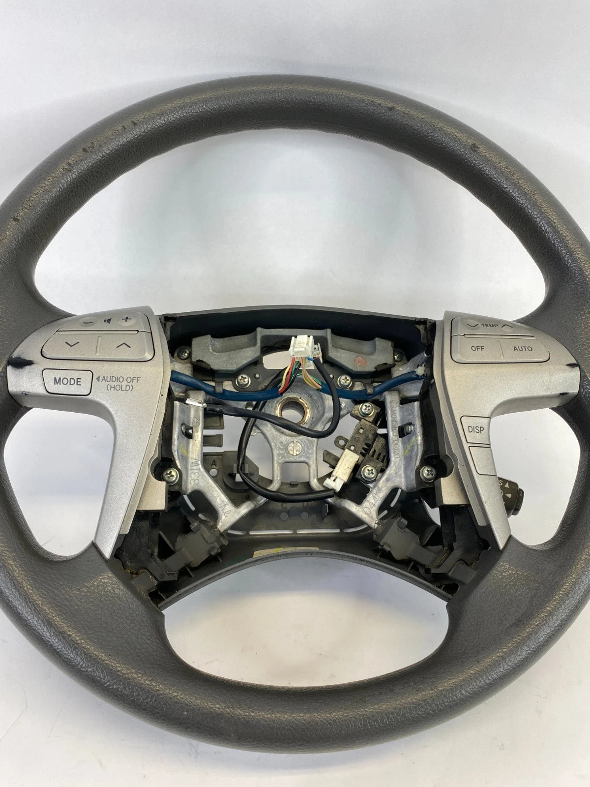 2007-2011 TOYOTA CAMRY SEDAN STEERING WHEEL W/ CRUISE CONTROL SWITCH OEM