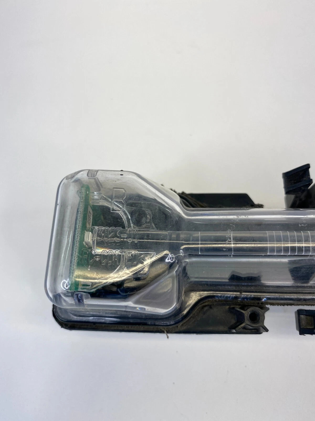 10-19 FORD TAURUS FRONT LEFT DRIVER SIDE PARK TURN SIGNAL LIGHT AG13-13B221-AB