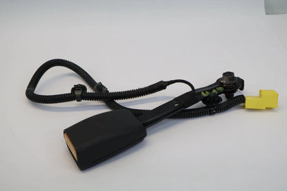 2012-2017 HYUNDAI ACCENT SEDAN FRONT RIGHT PASSENGER SIDE SEAT BELT BUCKLE