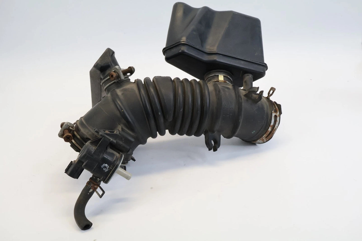 2007-2011 TOYOTA CAMRY 2.4L ENGINE AIR INTAKE RESONATOR 17893-0H010 OEM