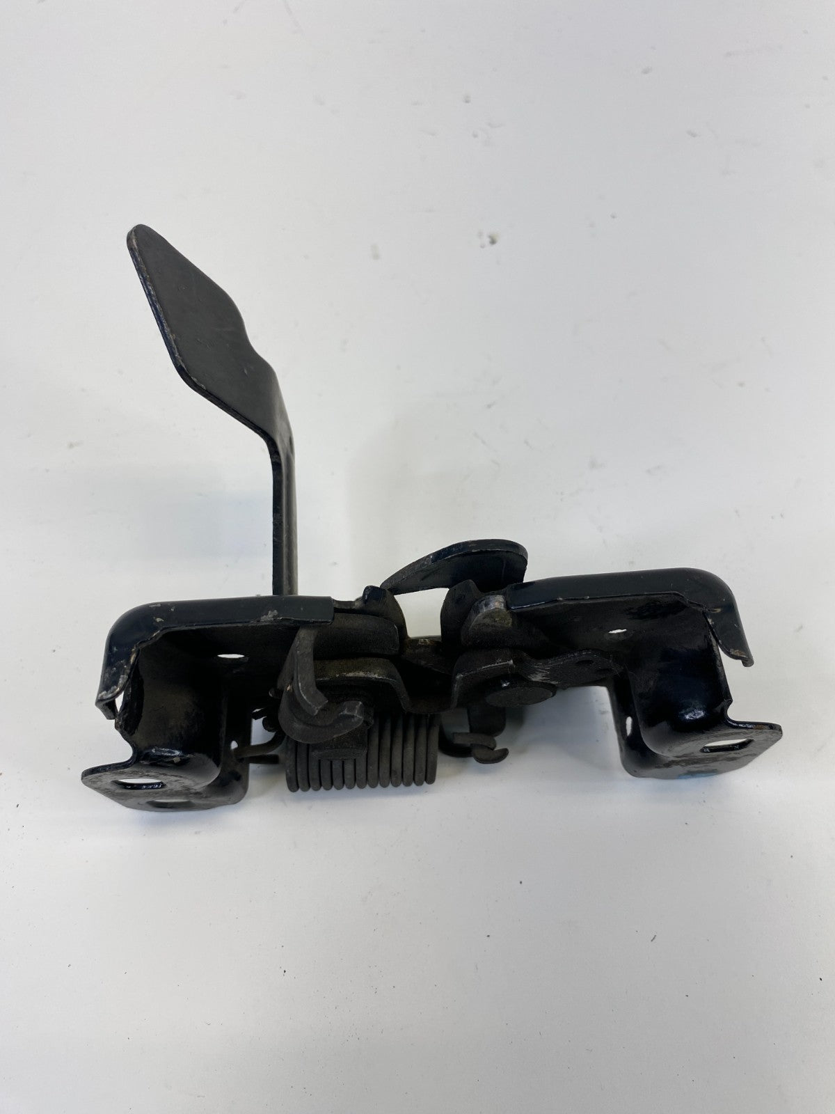 2011-2017 Jeep Patriot 2007-2010 Compass Hood Lock Latch Release Actuator