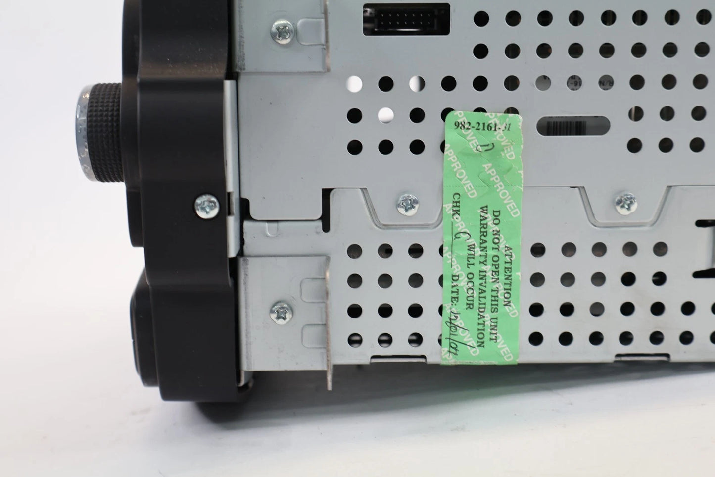 2012-2015 CHEVROLET SONIC RADIO CD PLAYER AM FM BLUETOOTH STEREO OEM 95179057