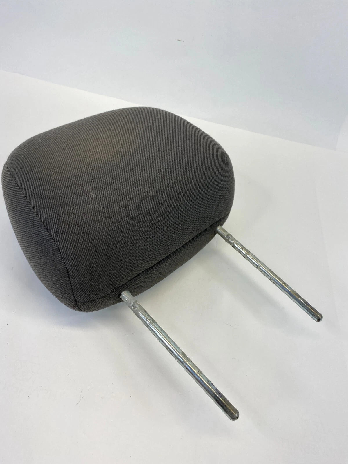 2003 2004 FORD ESCAPE FRONT LEFT DRIVER SEAT HEADREST HEAD REST CLOTH OEM