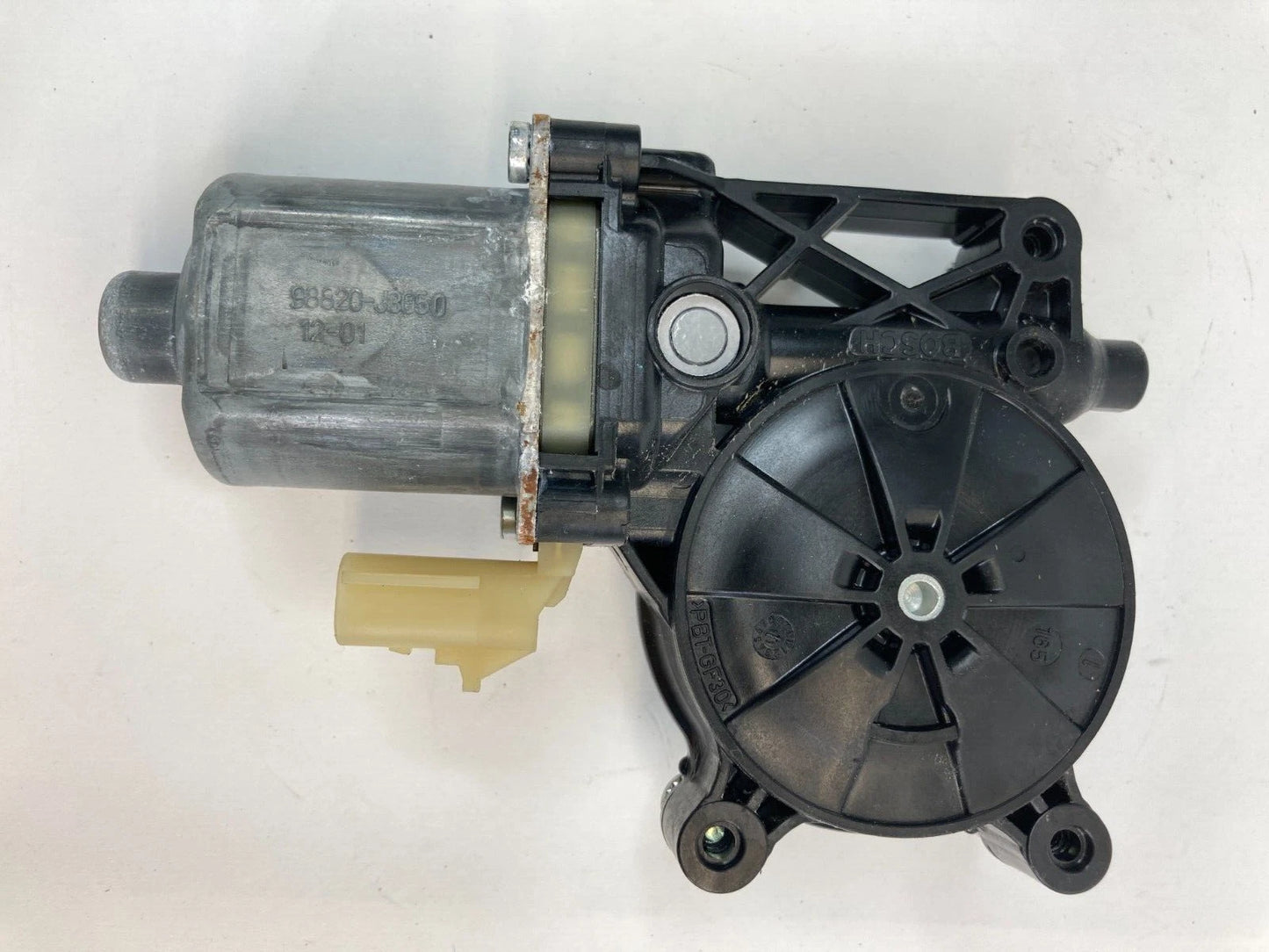 2012-2017 CHEVROLET EQUINOX FRONT LEFT DOOR POWER WINDOW MOTOR 0130822681 OEM