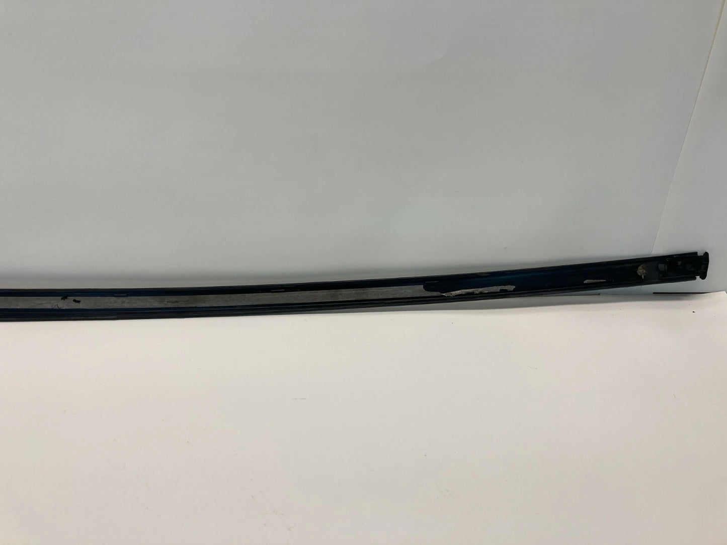 11-16 KIA OPTIMA SEDAN REAR RIGHT SIDE EXTERIOR UPPER DOOR FRAME MOLDING TRIM