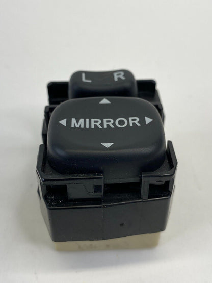 2003-2008 Toyota Corolla Matrix Front Left Driver Mirror Button Switch 183574