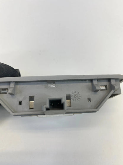 2006 BMW 330xi Front Left Or Right Sunvisor Vanity Light Lamp 6962011 OEM