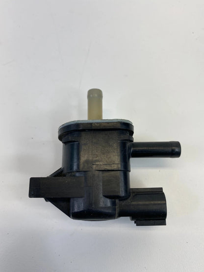 2010-2012 MAZDA CX-7 VACUUM CANISTER PURGE SOLENOID VALVE 136200-7101 OEM