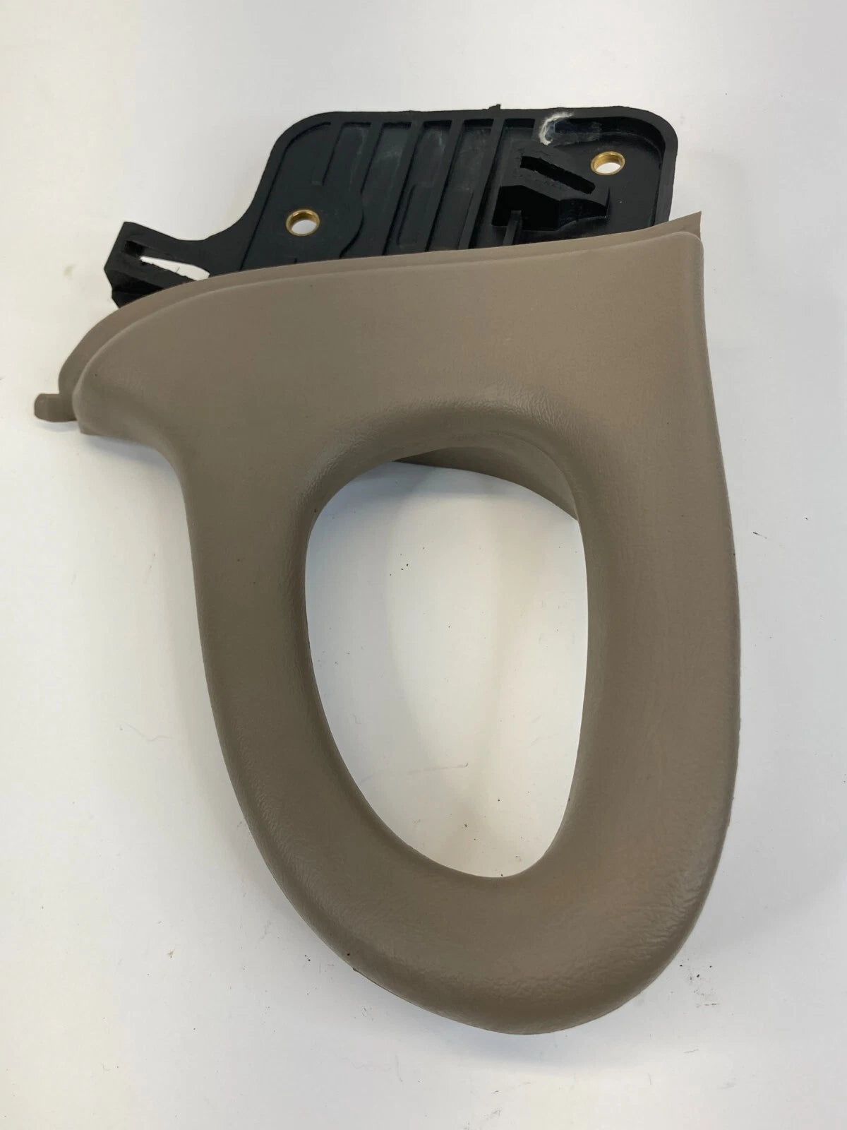 2000-2006 CHEVY TAHOE GMC YUKON REAR RIGHT B PILLAR GRAB GRAP HANDLE OEM