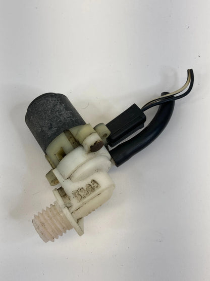 1997 1998 97 98 JEEP GRAND CHEROKEE 5.2L FRONT WINDSHIELD WIPER WASHER PUMP OEM