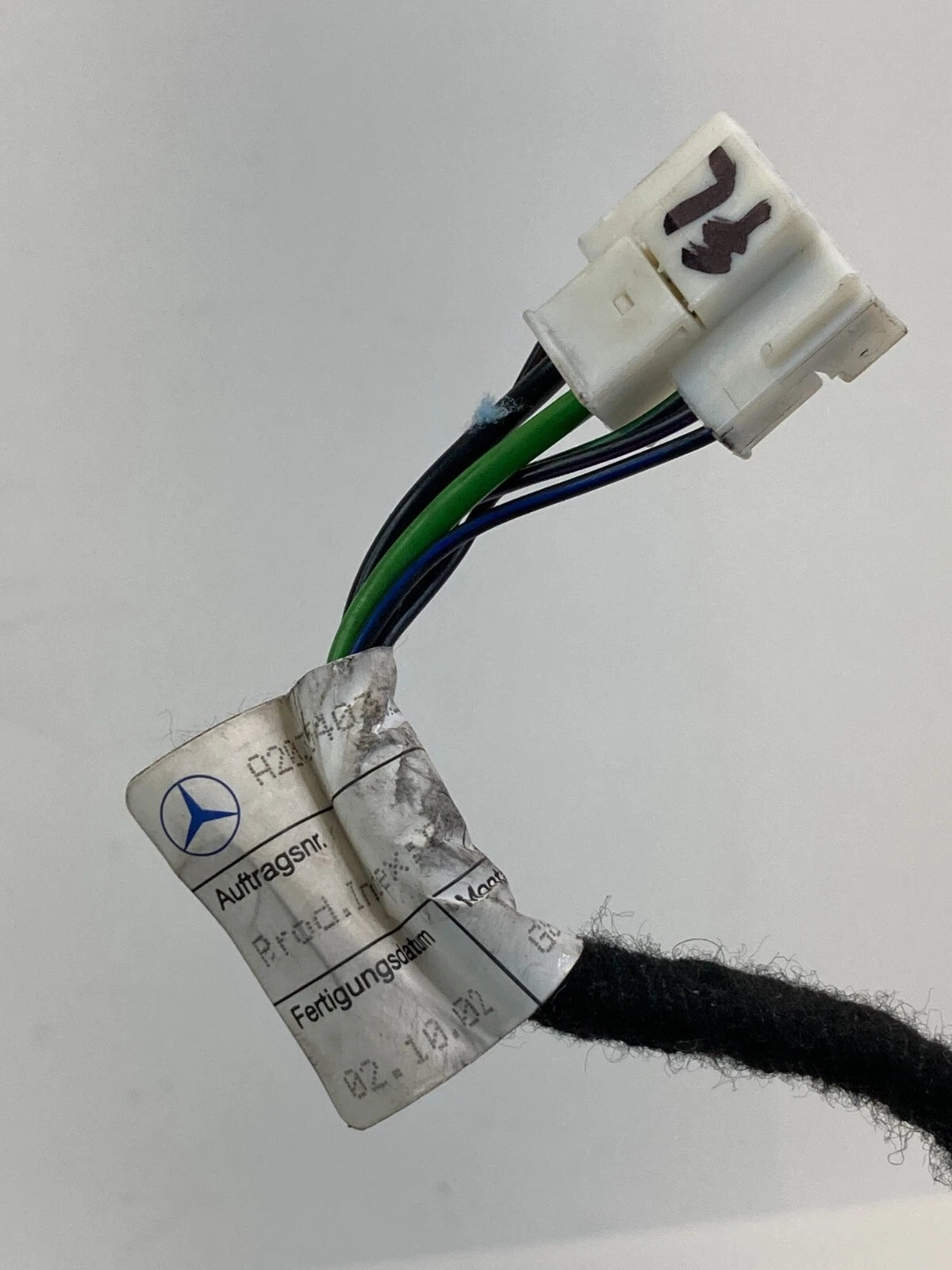 03-09 MERCEDES-BENZ E320 FRONT LEFT DOOR WINDOW MOTOR CONNECTOR A2035403705 OEM