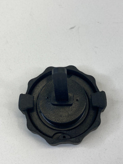 2000-2006 Mercedes-Benz S500 Power Steering Fluid Reservoir Bottle Cover Cap Lid