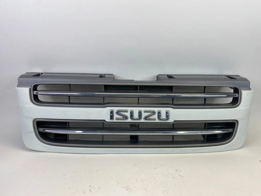 2000-2002 ISUZU TROOPER WHITE UPPER FRONT BUMPER CHROME GRILLE GRILL OEM