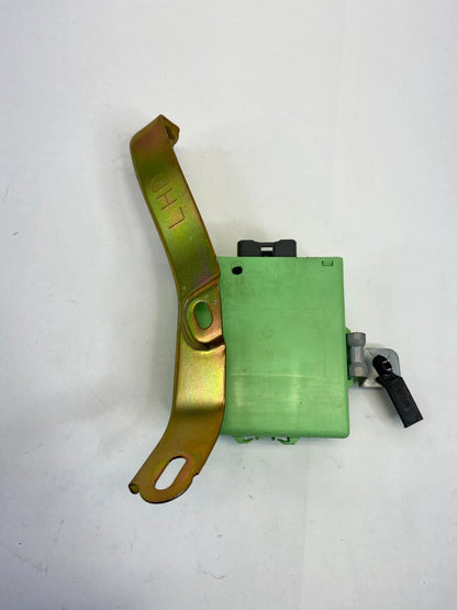 1998-2005 LEXUS GS300 RELAY RUNNING LIGHT CONTROL MODULE UNIT 82642-33020 OEM