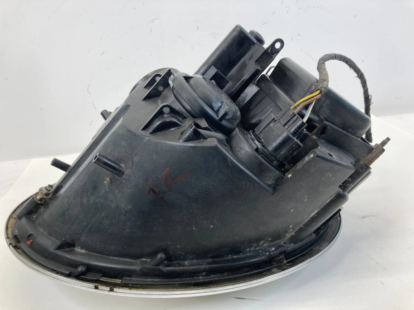 2005-2008 MINI COOPER FRONT RIGHT PASSENGER HEADLIGHT HEADLAMP HEAD LAMP HALOGEN