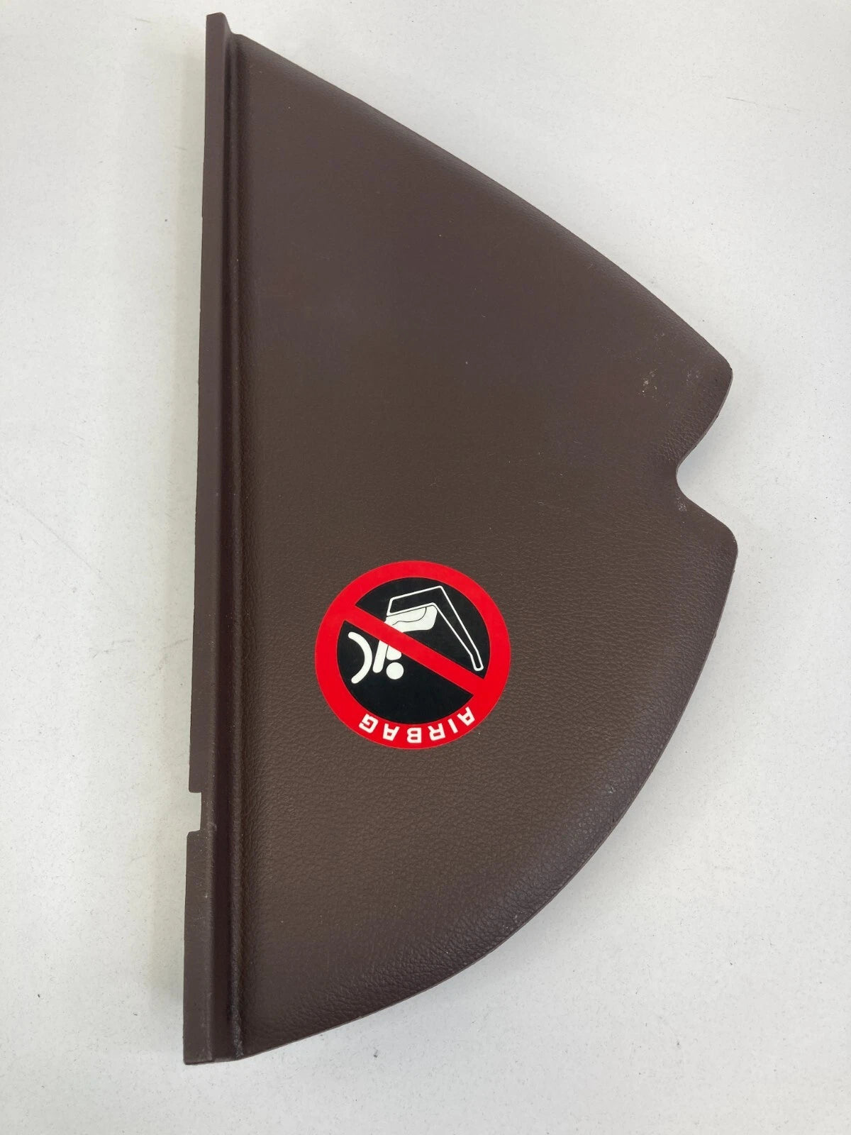 2010-2013 KIA FORTE FRONT DASH RIGHT SIDE END CAP PAD COVER 84785-1M110 OEM