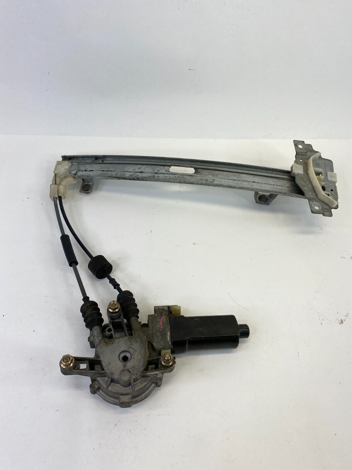 1998 1999 2000 Hyundai Elantra Sedan Rear Left Back Side Power Door Window Motor