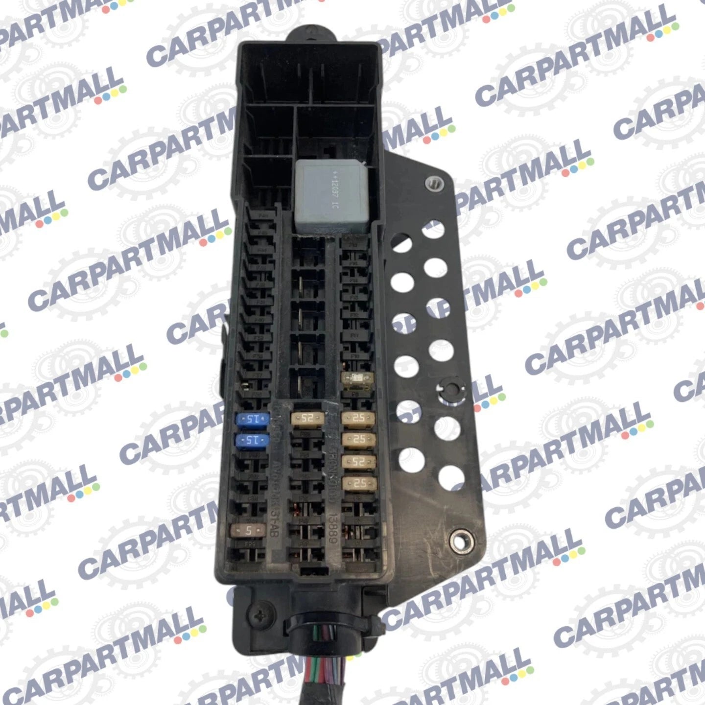 2012-2018 FORD FOCUS SEDAN 2.0L REAR TRUNK FUSE BOX FUSEBOX E00018599 OEM