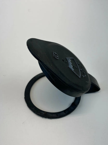 2006-2013 CHEVROLET IMPALA WINDSHIELD WASHER FLUID RESERVOIR CAP LID