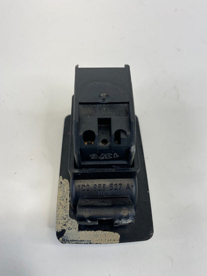 1998-2007 Volkswagen Beetle Front Right Side Door Power Window Control Switch