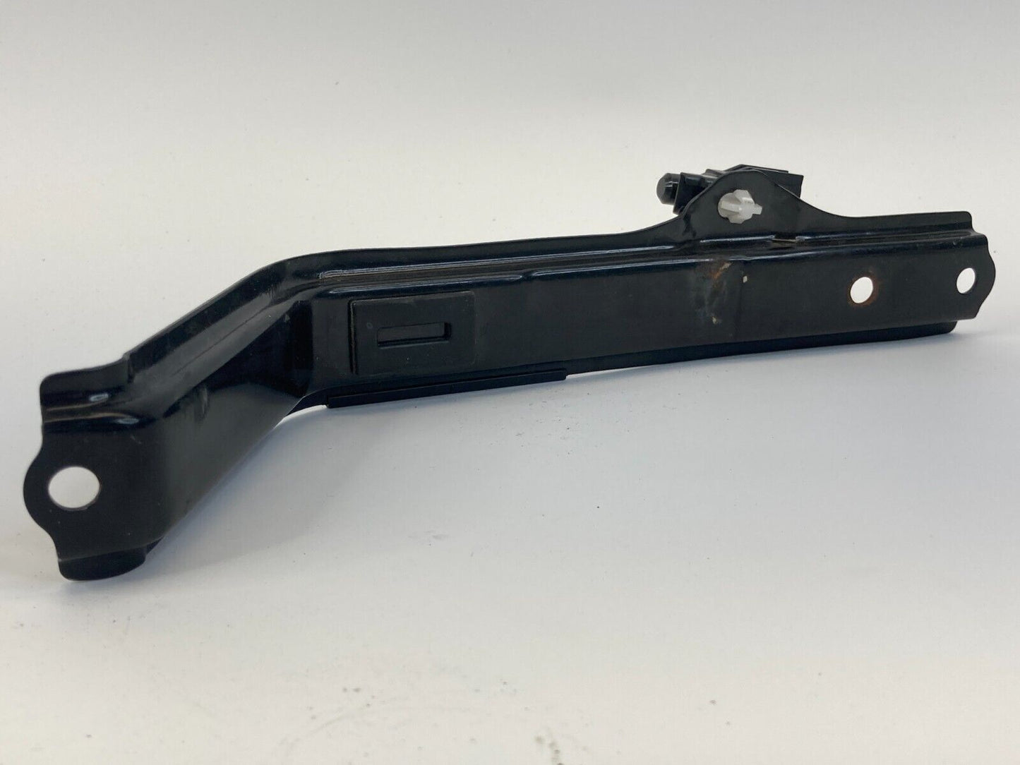 2010 11 12 13 14 2015 Toyota Prius Battery Holder Down Frame Bracket Support