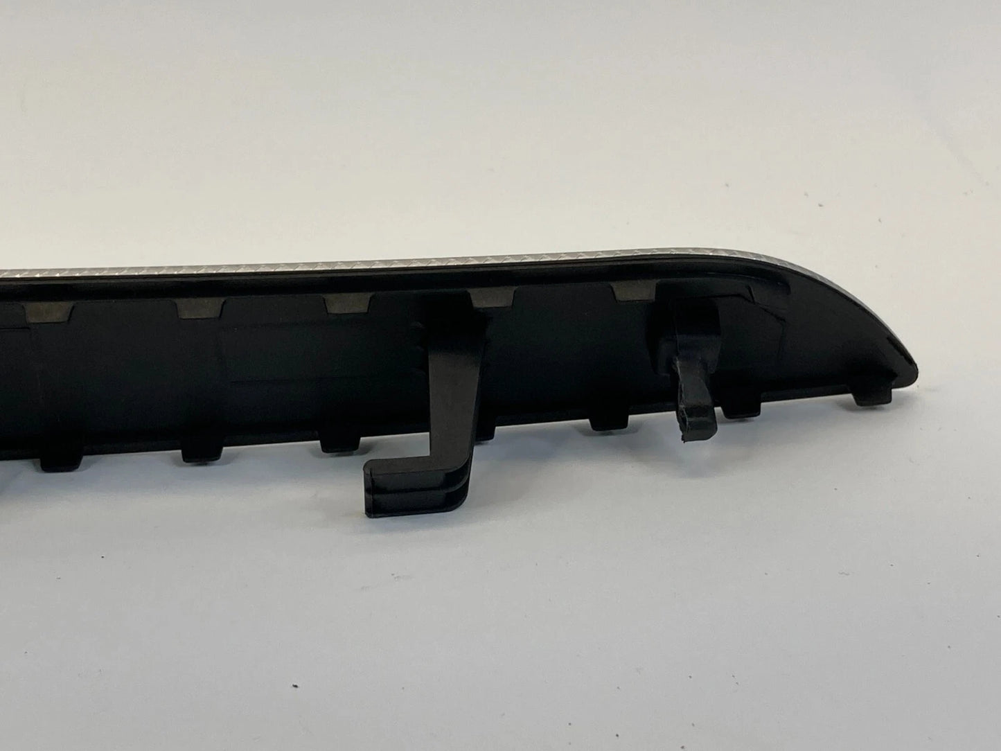 2013-2016 AUDI A4 QUATTRO FRONT RIGHT PASSENGER SIDE DOOR MOLDING TRIM BEZEL OEM