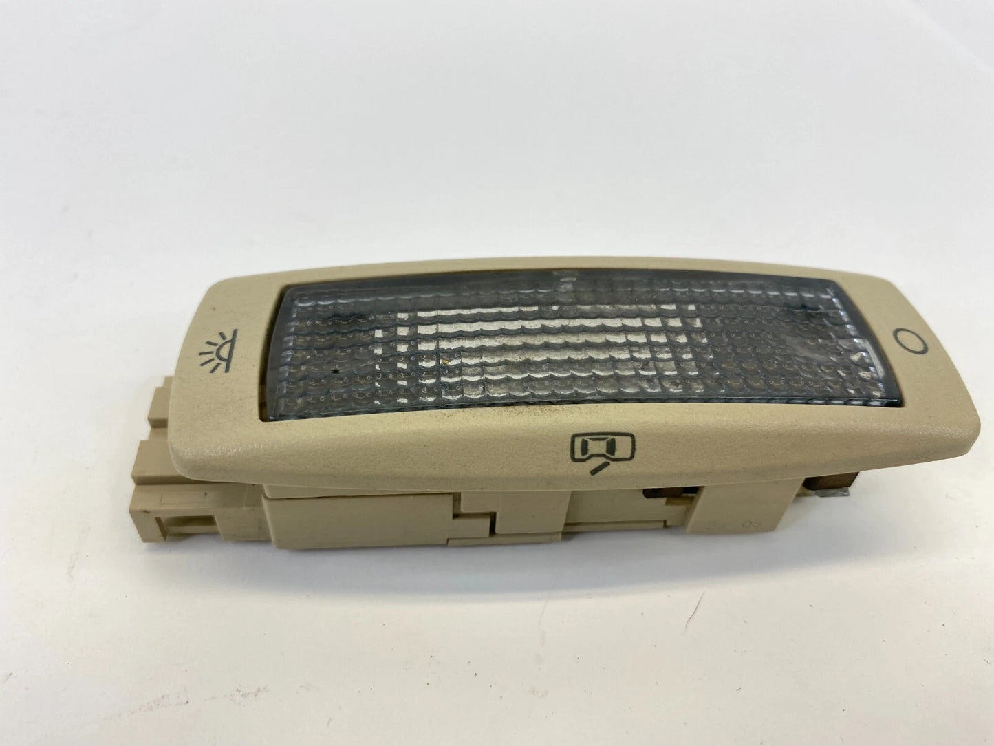 98-10 VOLKSWAGEN NEW BEETLE INTERIOR REAR DOME MAP LIGHT LAMP ASSY 3B0947291 OEM