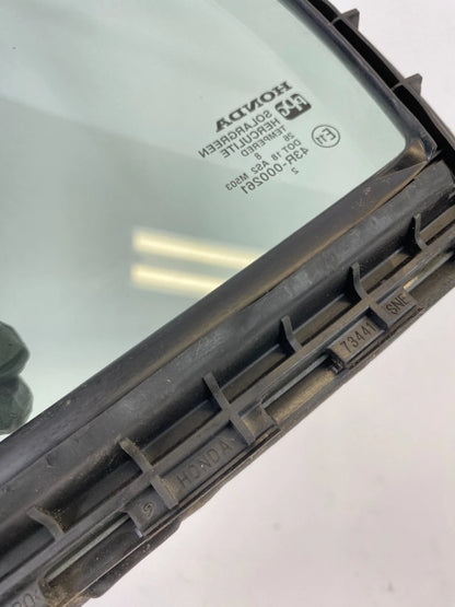 06-11 HONDA CIVIC SDN REAR RIGHT DOOR WINDOW VENT GLASS W WEATHERSTRIP 73441-SNE