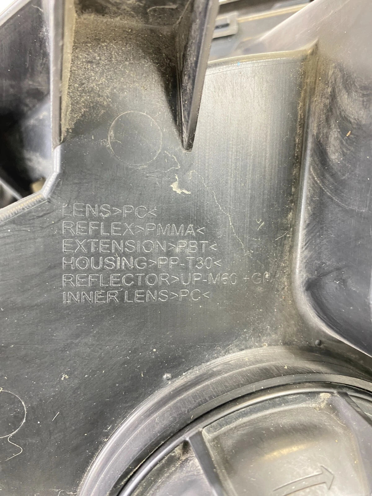 10-15 GMC TERRAIN FRONT RIGHT PASSENGER HEADLIGHT LIGHT HEADLAMP LAMP HALOGEN