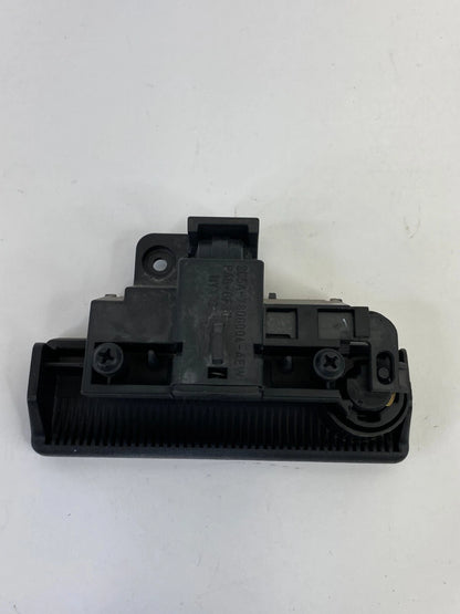 2003 2004 LINCOLN NAVIGATOR GLOVE BOX LOCK LATCH HANDLE W/O KEY 2C5A-7806004-AEW