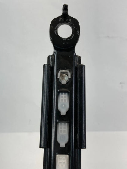 2007 2008 2009 2010 2011 TOYOTA MATRIX FRONT SIDE SEAT BELT HEIGHT ADJUSTER OEM