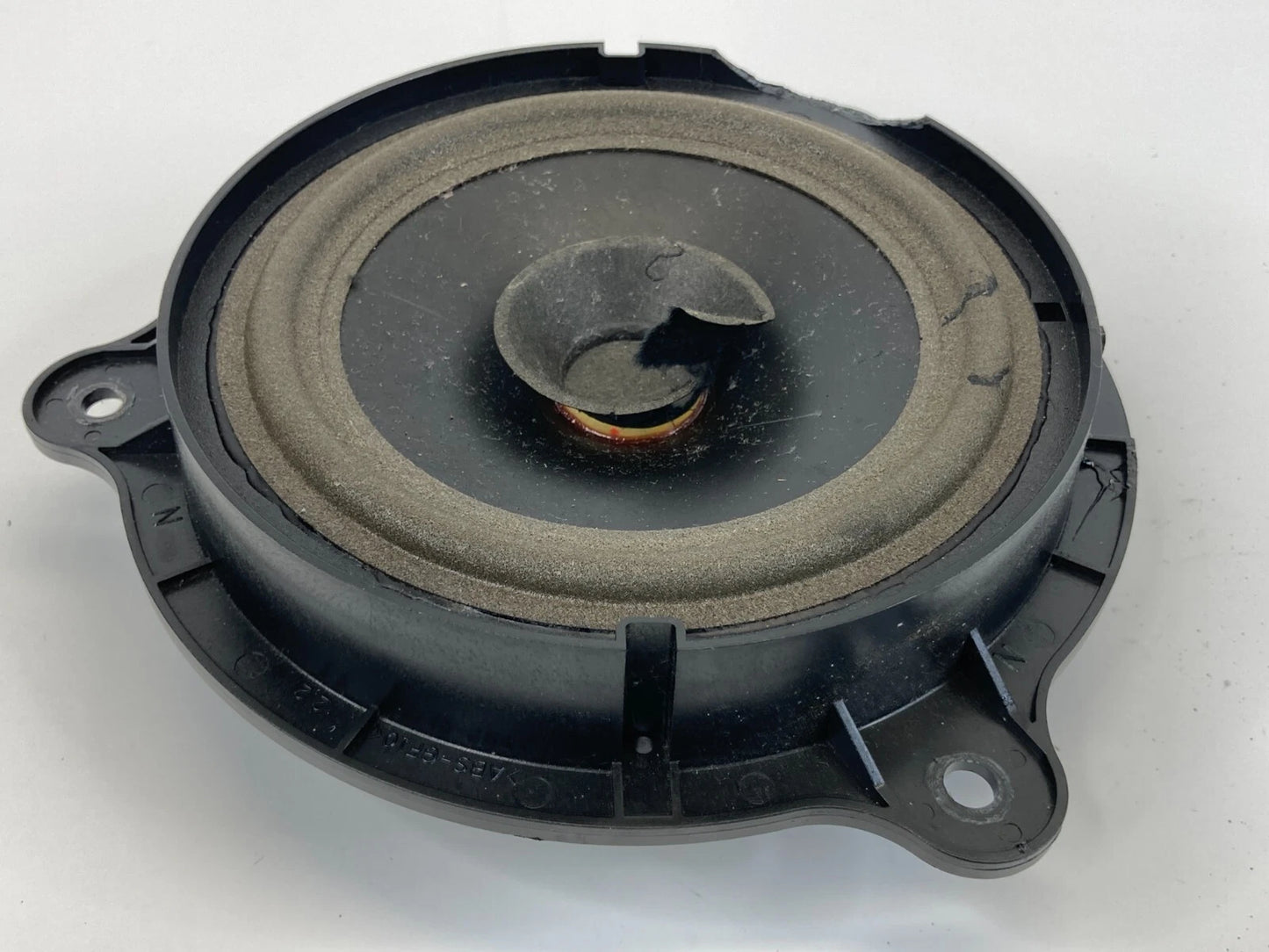 2008-2010 NISSAN ROGUE REAR LEFT SIDE DOOR SPEAKER AUDIO ASSEMBLY 28156-JM00A