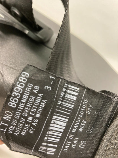 2004-2011 VOLVO S40 V50 LEFT CENTER UPPER PILLAR TRIM SEAT BELT PANEL 9486845