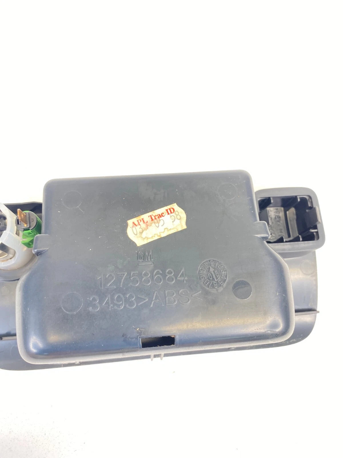 06-09 SAAB 9-5 CENTER CONSOLE ORGANIZER BOX LIGHTER OUTLET BEZEL PANEL 12758684