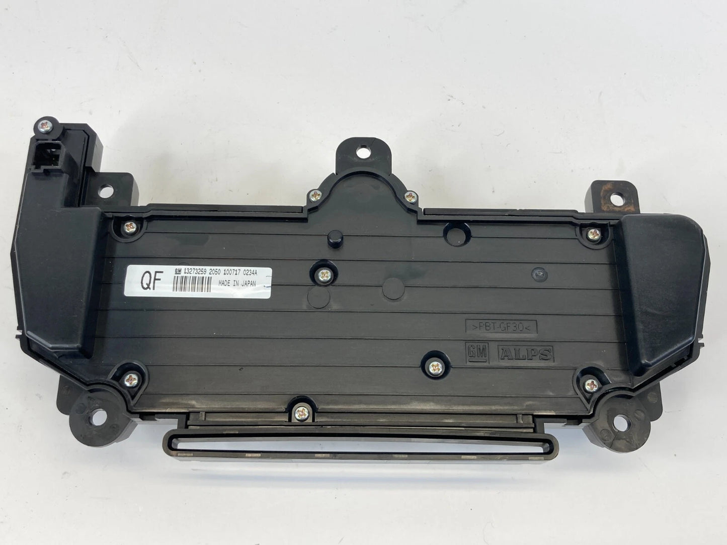 2011 2012 BUICK REGAL FRONT CENTER DASH RADIO CONTROL PANEL FACEPLATE 13273259