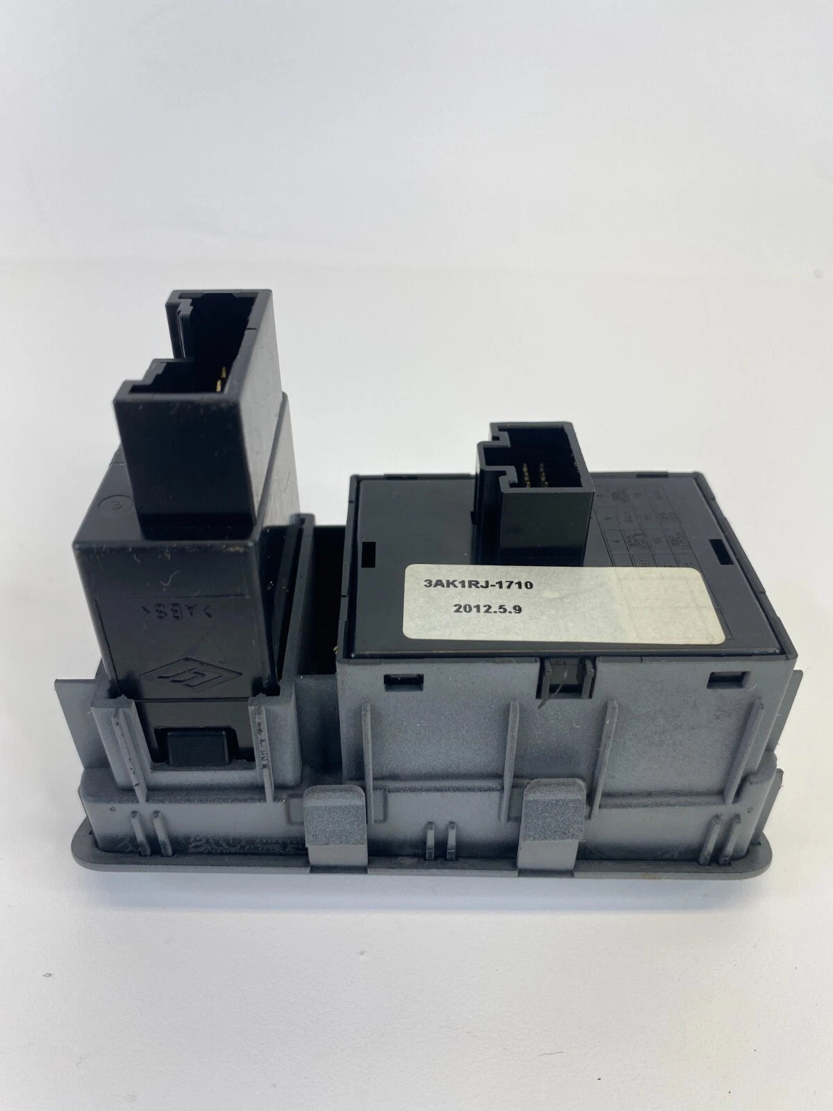 12-17 HYUNDAI ACCENT DIMMER ACTIVE ECO TRACTION CONTROL SWITCH OEM 3AK1RJ1710